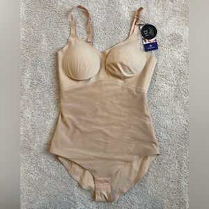 Honeylove Cami Bodysuit, M, Sand NWT
